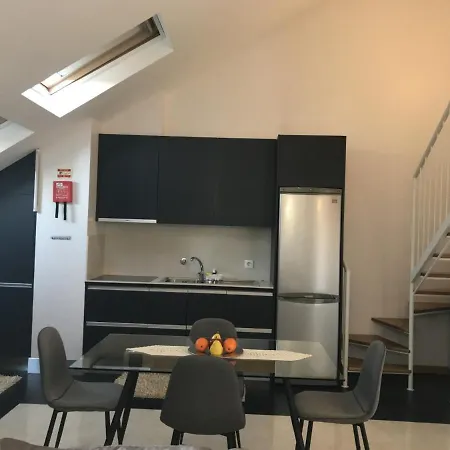 Santa Luzia Apartment *